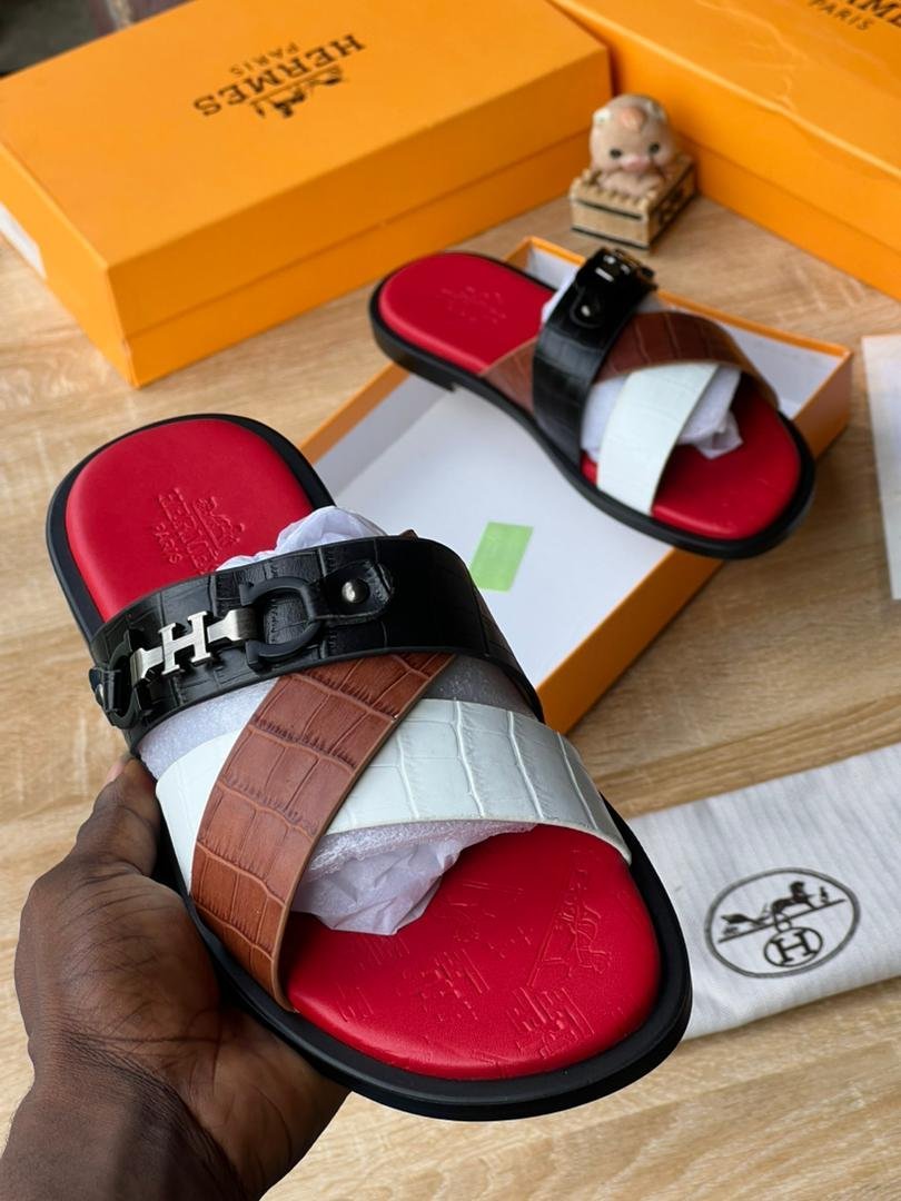 Hermes-Crisscross-Mens-Sandals.jpg Hermès Crisscross Men’s Sandals - Image 1