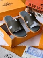 Hermès Izmir Blue Epsom Calfskin Sandals - Image 2