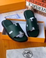 Hermès Izmir Blue Epsom Calfskin Sandals - Image 3