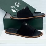 Luxury Men's Sandals with Metallic Fastener Detail