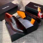 Mens Black Leather Derby Brogue Shoes - Image 2
