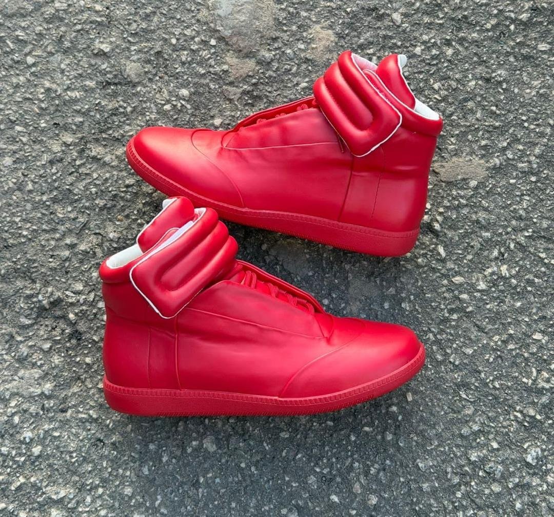 WhatsApp-Image-2026-09-14-at-14.50.03-1.jpeg Maison Margiela Future Bright Red High Top Sneakers - Image 1